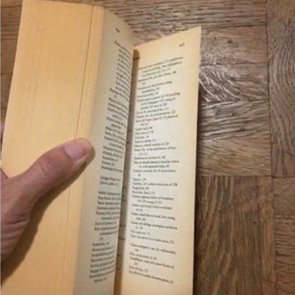 The Origin of Species by Charles Darwin - Picture 2 of 7